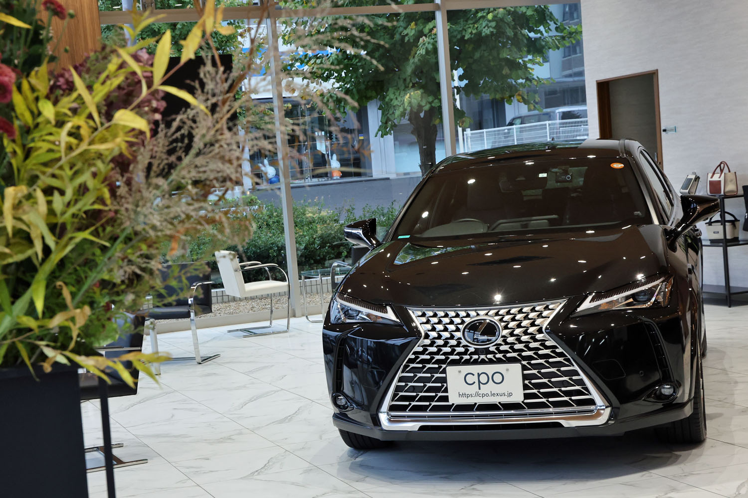 安心、品質、そして特別な体験を手に入れる レクサス認定中古車CPOという選択