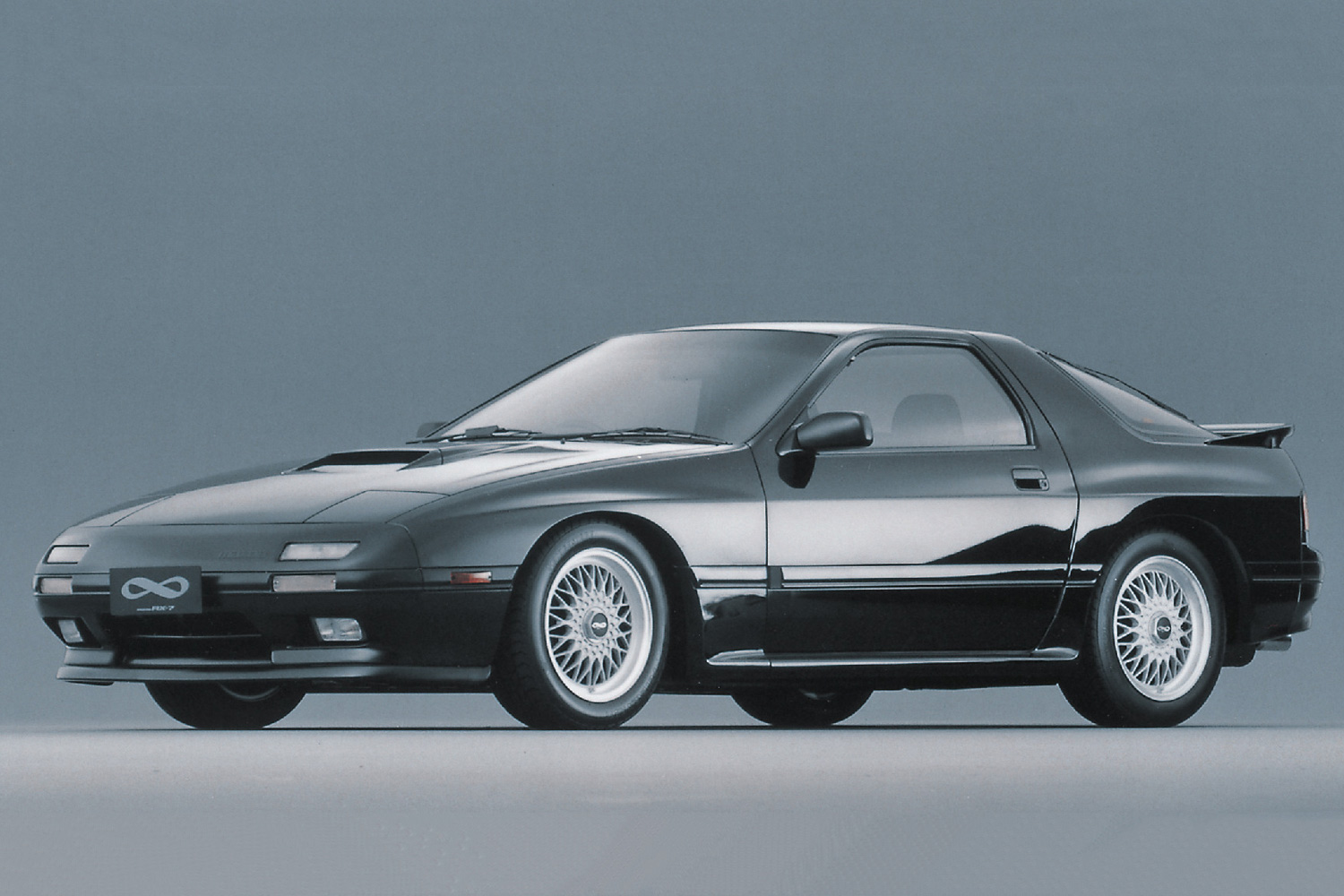「マツダRX-7」の復刻部品を生産!?　ミクニの挑戦は旧車オーナーの福音となるか？