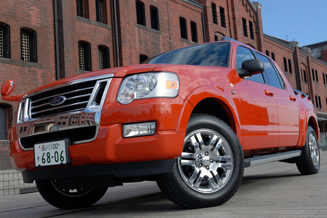 フォード・エクスプローラー・スポーツトラック V8リミテッド（4WD/6AT