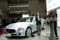 東京モーターショー2005】クルマはハデでも発表は控えめ フェラーリ
