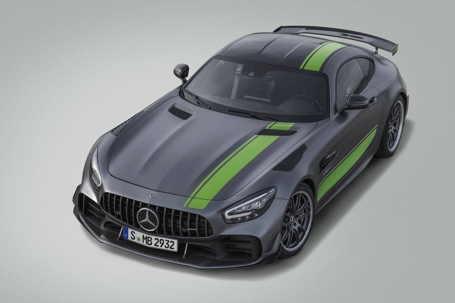 メルセデスAMG GT」のフラッグシップモデル上陸 【ニュース】 - webCG