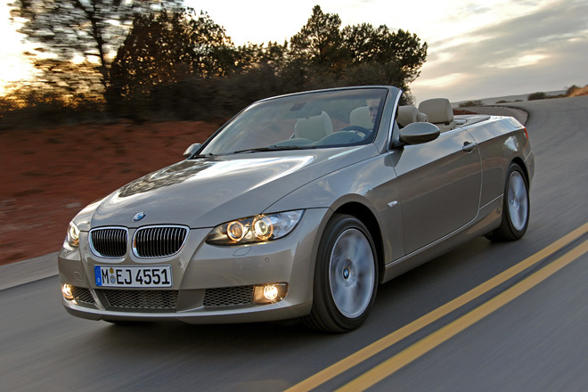 BMW 3シリーズ オープンカー グリーン ベージュ内装 1/18ダイカスト