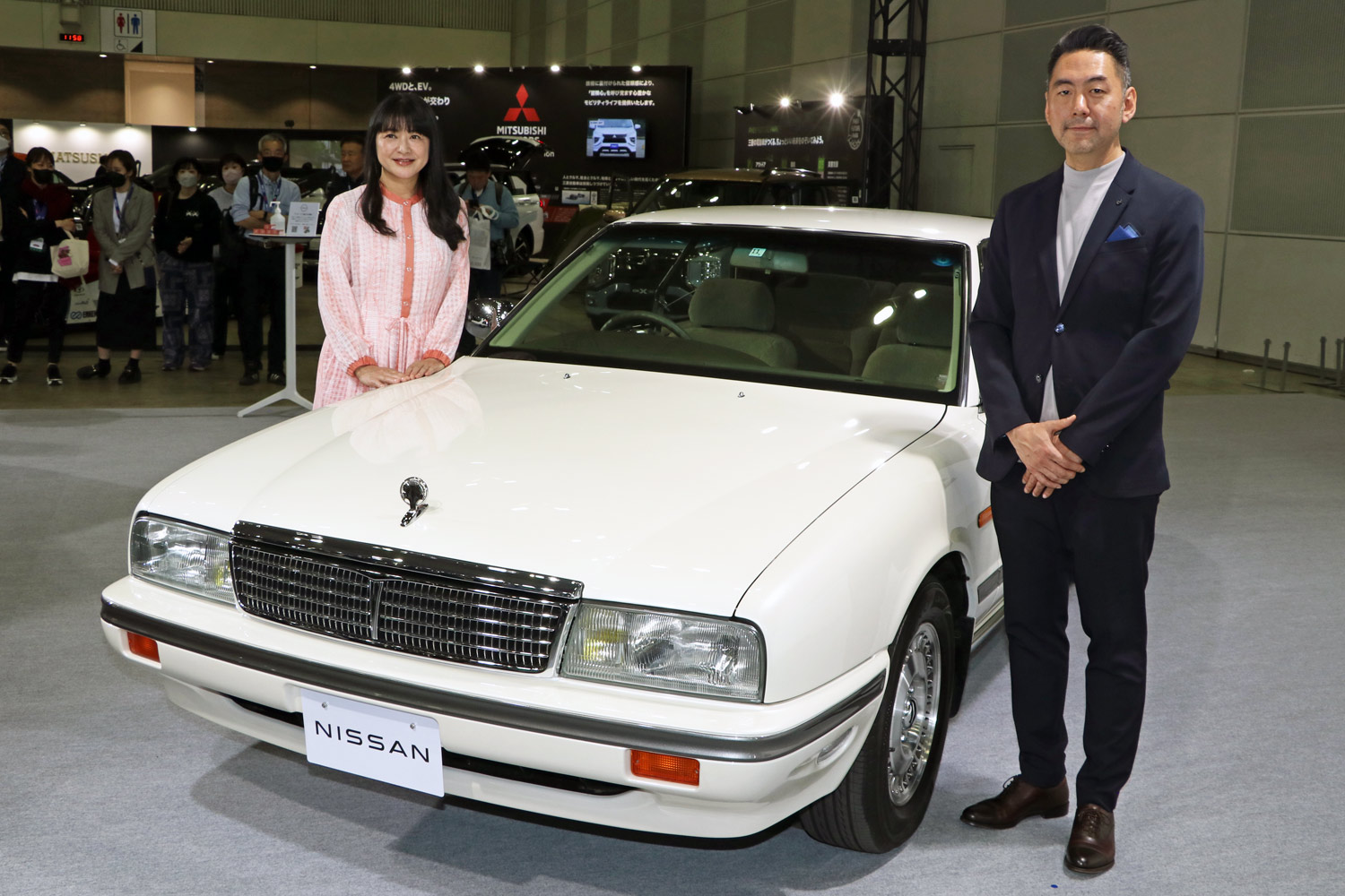 日産自動車社史1964~1973年日産自動車・古本 日産自動車社史1964~1973