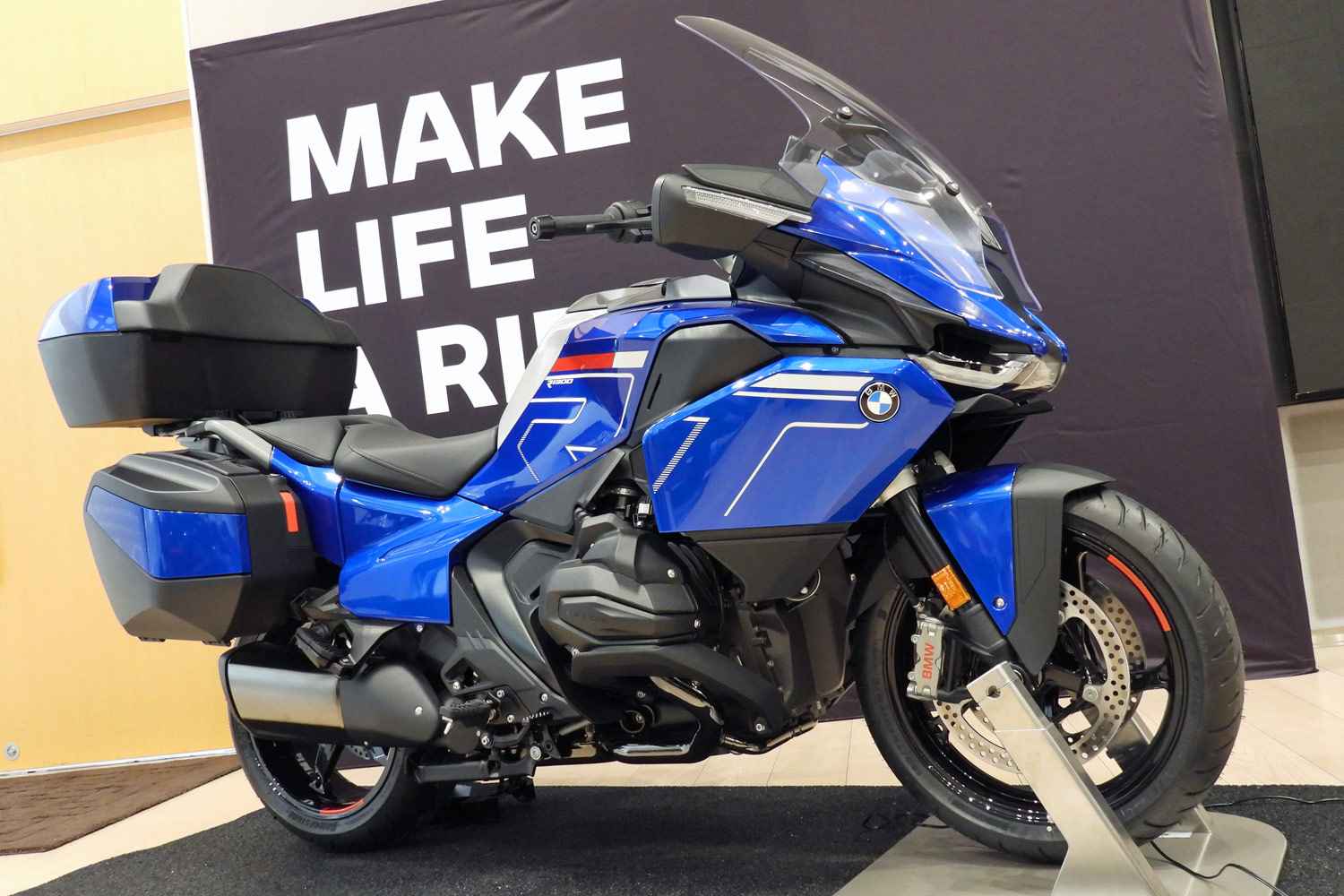 BMW BIKES ARCHIVES 空冷ボクサー img_b0556bc22f8290294dae9af6f4