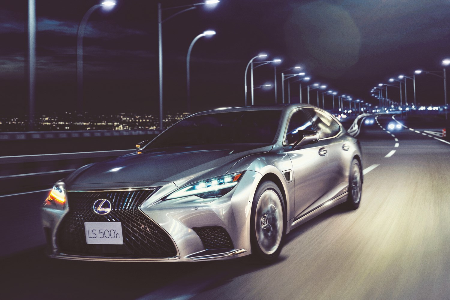 レクサスls の一部改良モデル発売 乗り心地と静粛性をさらに向上 ニュース Webcg