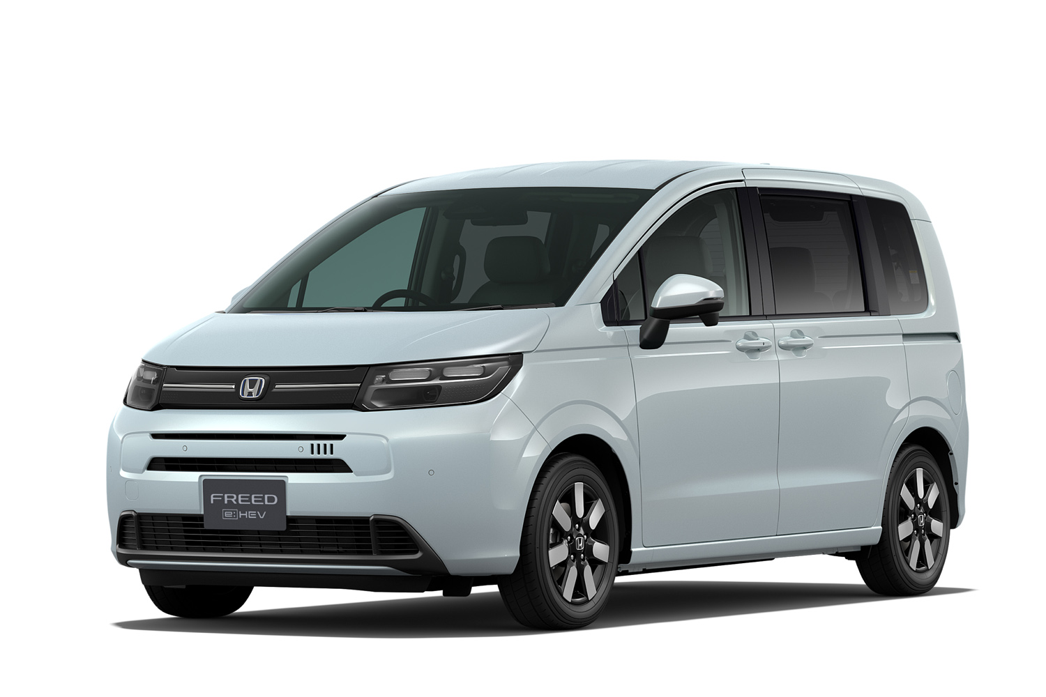 ホンダ・フリード」がフルモデルチェンジ オフィシャルサイトで先行