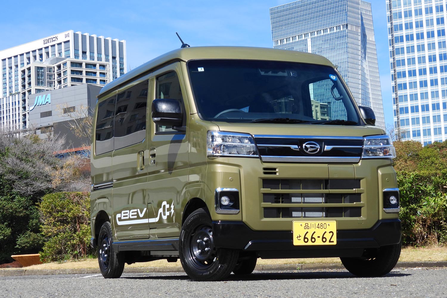 軽商用BEVの切り札「ダイハツe-アトレー」に試乗！ 街の小さな働き者のBEVシフトを考える