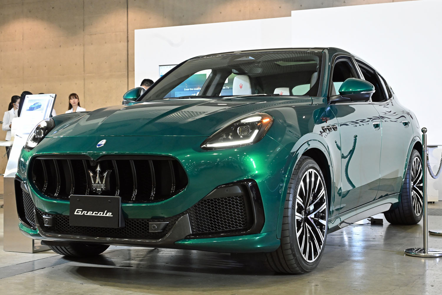 再販困難　最高品質　世界四大宝石　幻のグリーンランド産　マゼンタオールドルビー 4.86ct天然ブラックオパール【最高峰】レッド 中宝研鑑別付