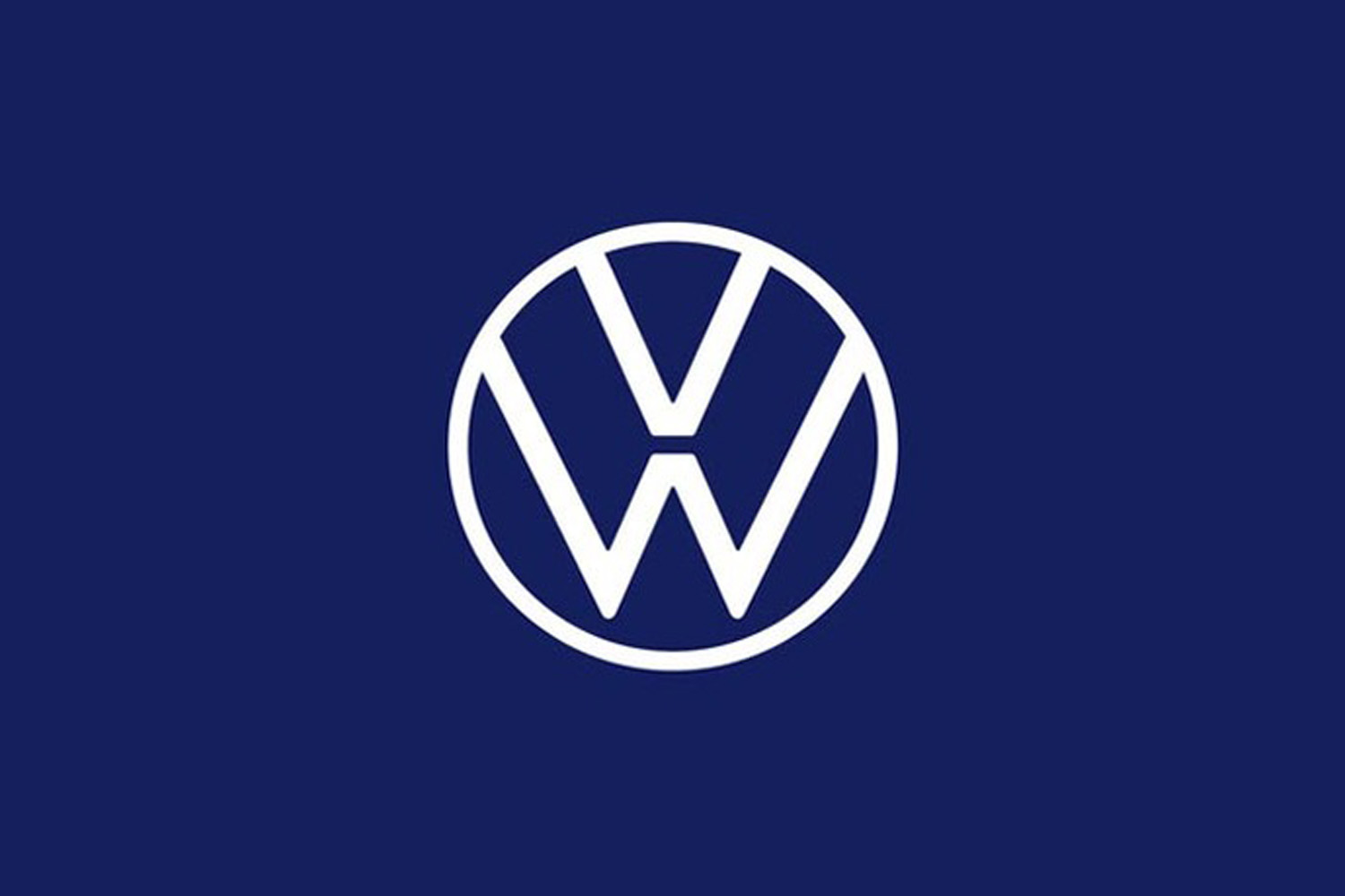 フォルクスワーゲンが仕様変更に伴い車両本体およびオプション価格を