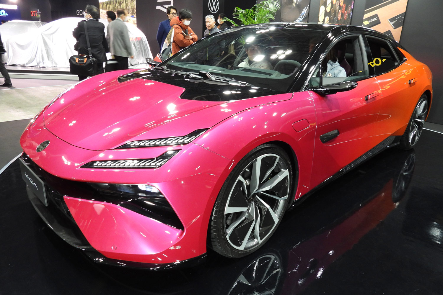 img_c51edf4e0b317840b9dfe02776