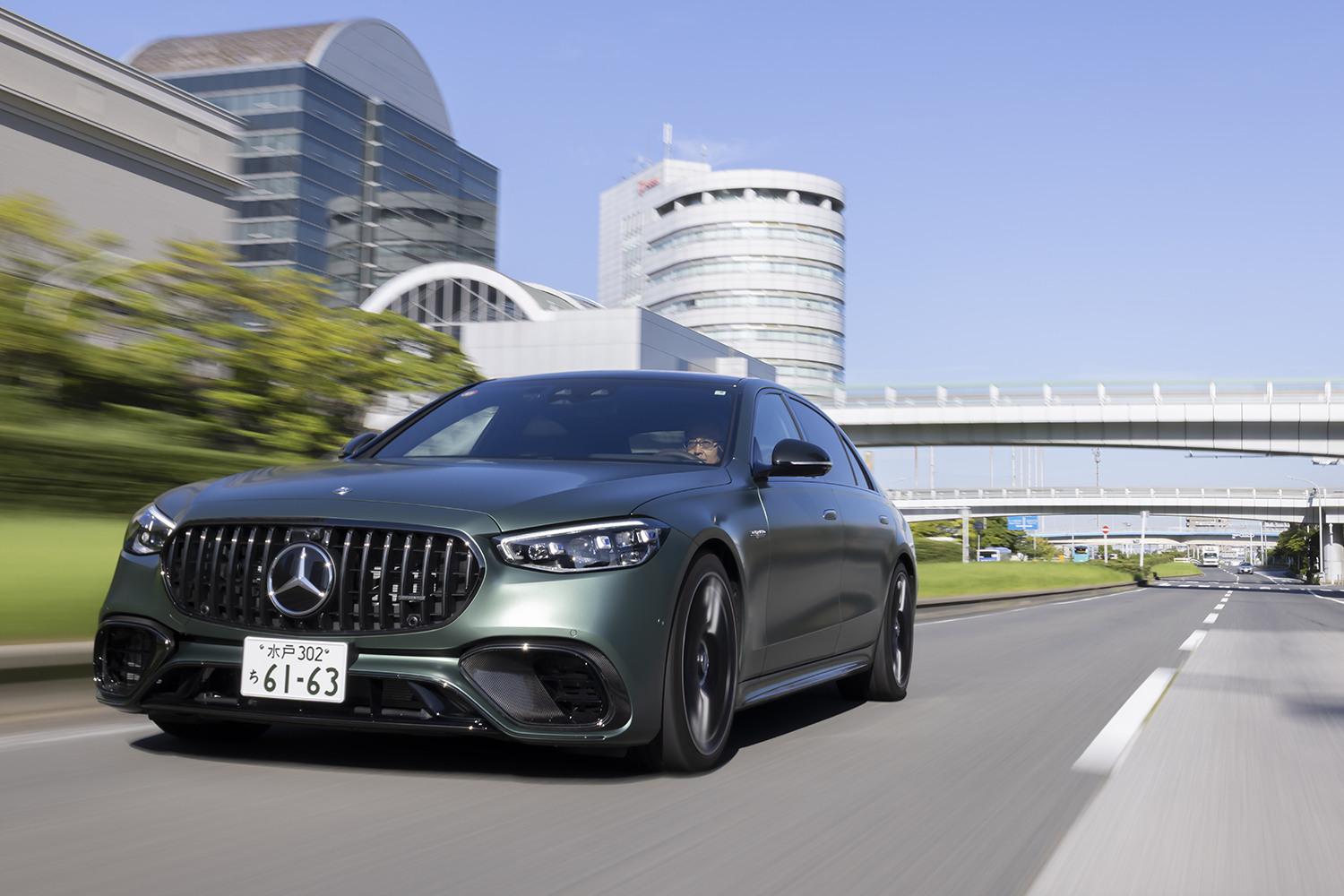 メルセデスAMG S63 Eパフォーマンス(4WD/9AT)【試乗記】