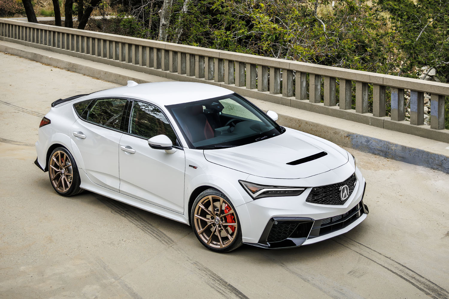 ホンダが北米生産の「アキュラ・インテグラ」とSUV「ホンダ