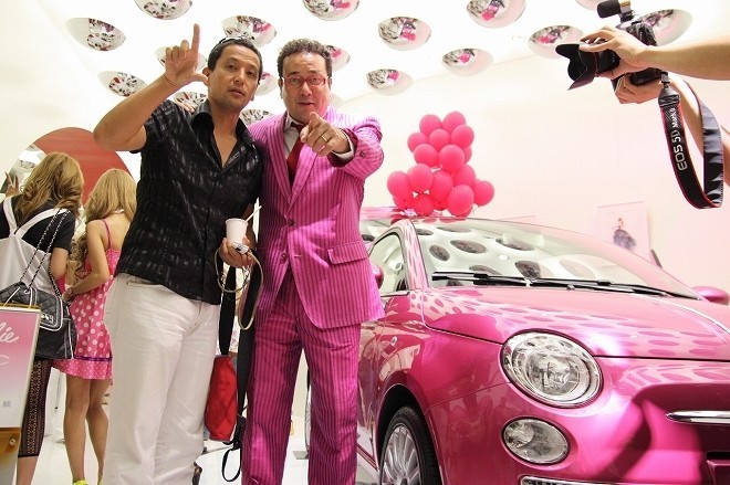 第392回 フィアット500 Barbie In 青山フィアットカフェ コージ式プチ暴論 今こそ ストップ The カワイイ 小沢コージの勢いまかせ Webcg