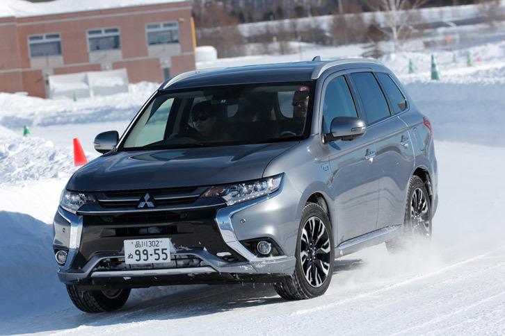 第337回 多彩な4wdモデルにイッキ乗り 三菱の四駆を特設雪上コースで試す エディターから一言 Webcg