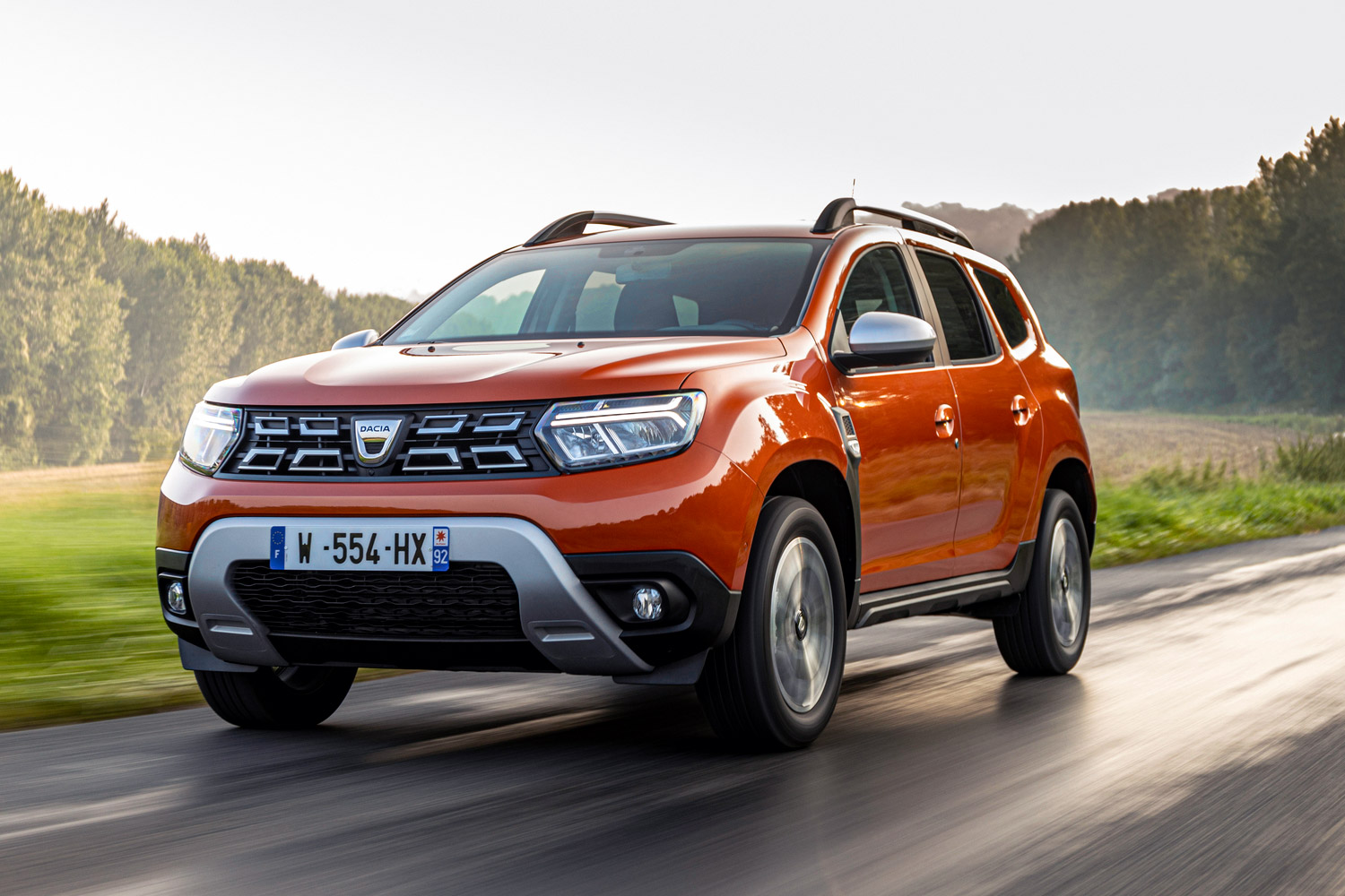 第109回：礼賛！ 世界のベーシックカー　―でかいタイヤが象徴する“足し算のカーデザイン”に物申す！―