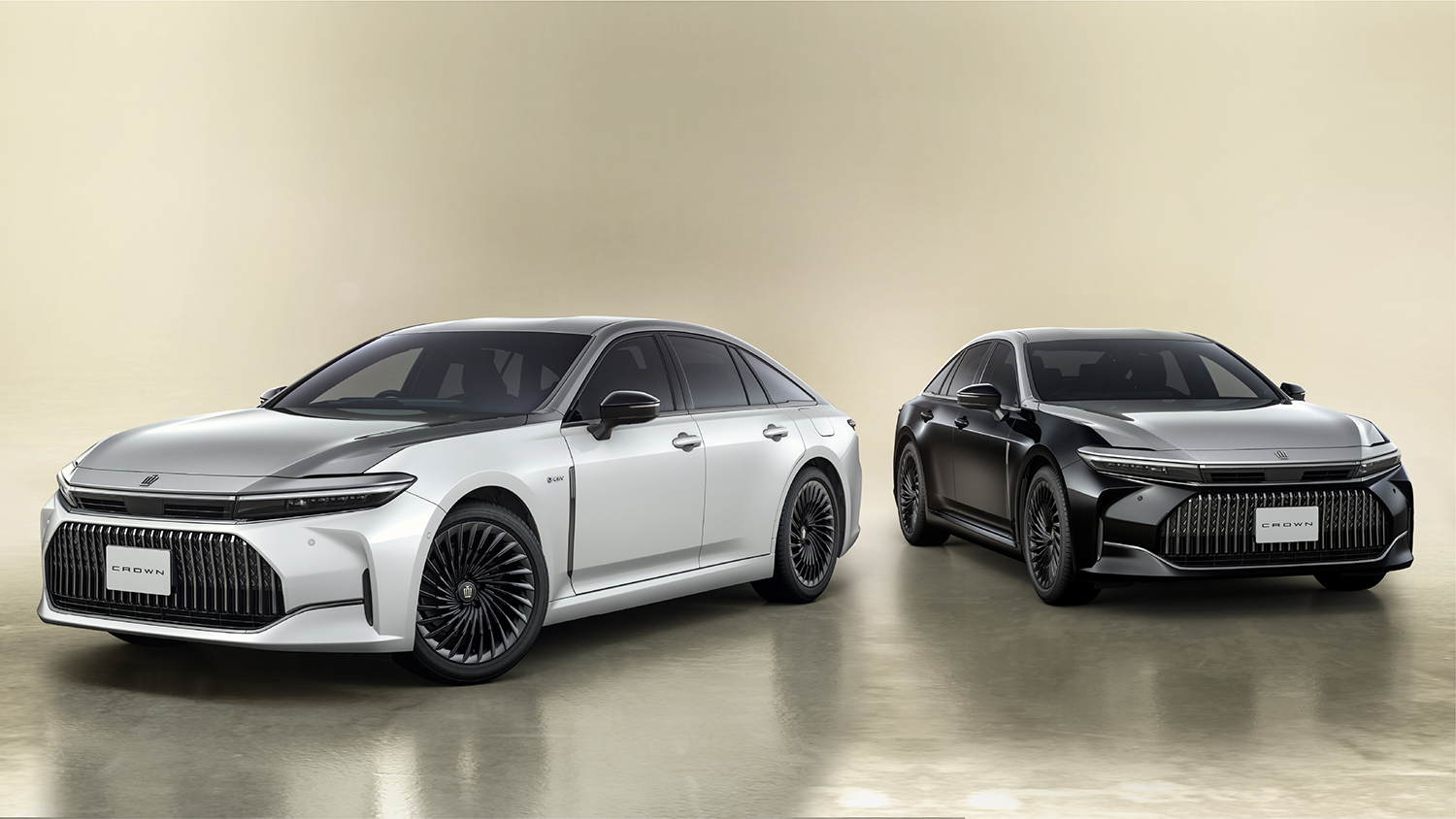 SEDAN 車・バイク・自転車 トヨタ 新型 クラウンセダン 純正 ブラック