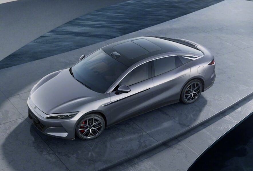 0-100km/h加速2.7秒　BYDが新たなフラッグシップモデル「Han L」と「Tang L」を発表