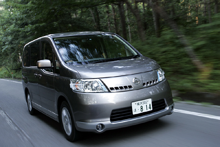 日産セレナ20RS（FF/CVT）【試乗記】 “すべて”がある、しかし“何か”が