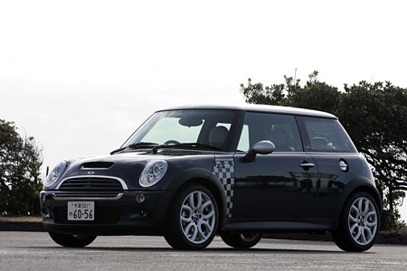 MINIクーパーS チェックメイト(FF/6AT)【試乗記】 たまに乗ると欲しく