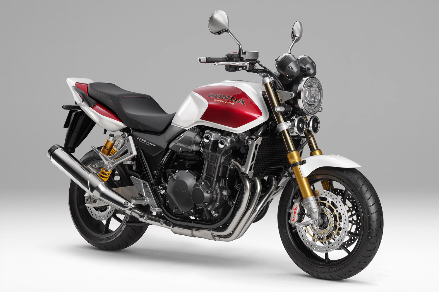 ホンダが「CB1300」シリーズのファイナルモデルを発表 【ニュース