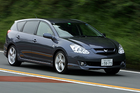 トヨタ・カルディナ2.0ZT 2WD（4AT）【ブリーフテスト】 トヨタ