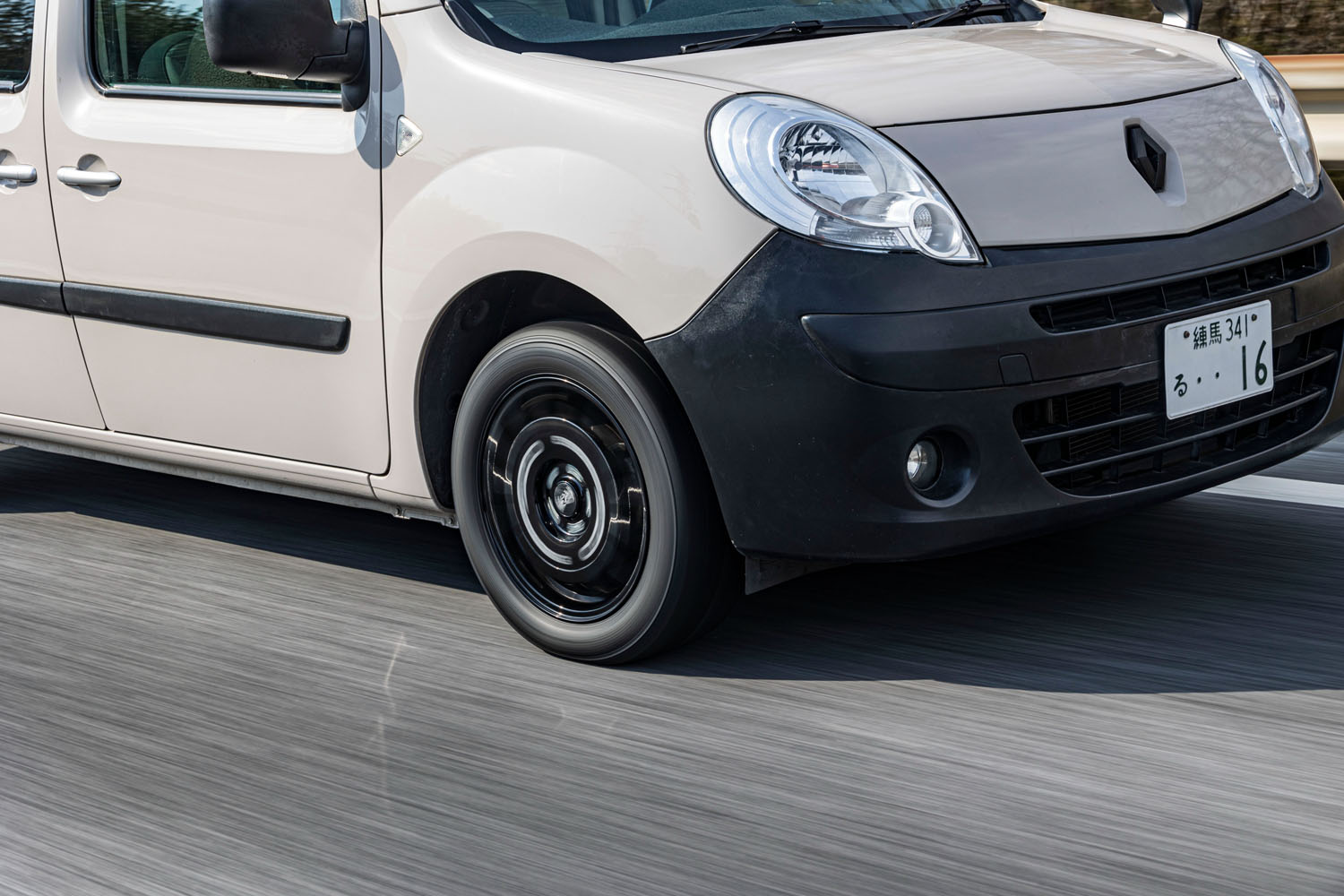 img_f909f848b7e83e361f1a91df4d