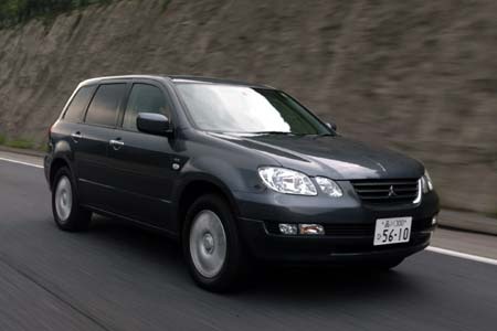 三菱自動車A型 三菱・A型 - Wikipedia