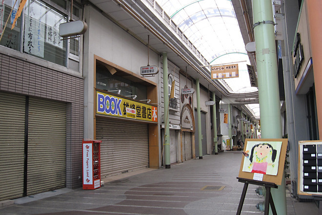 第13回 街が変わり 共同体が減る ニッポン自動車生態系 Webcg
