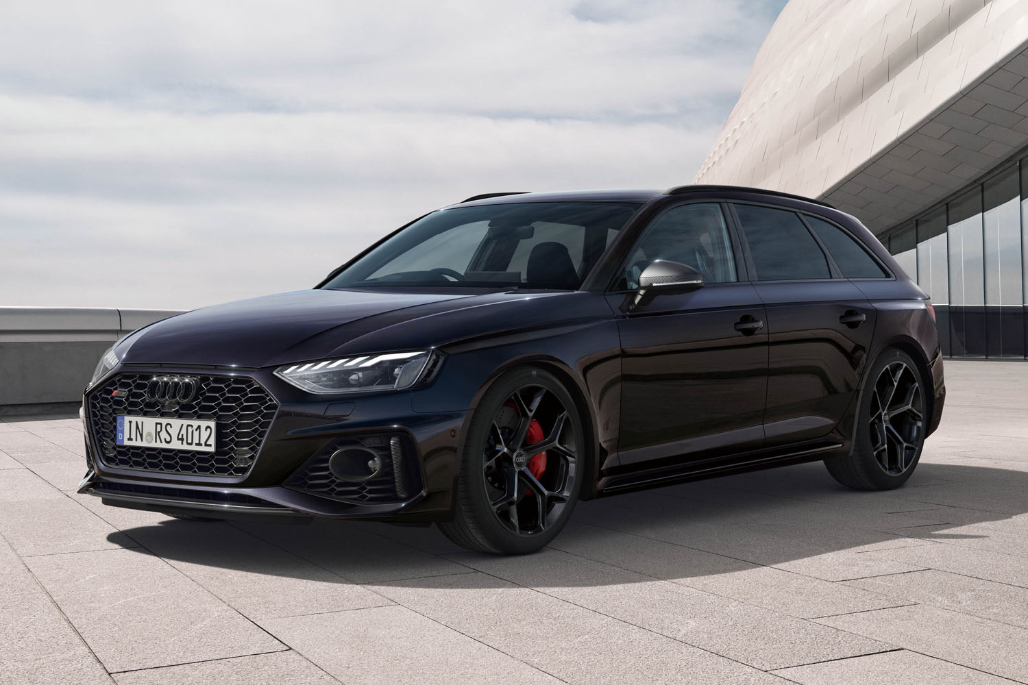 アウディの「RS 4アバント」「RS 5スポーツバック」に限定モデル「RS